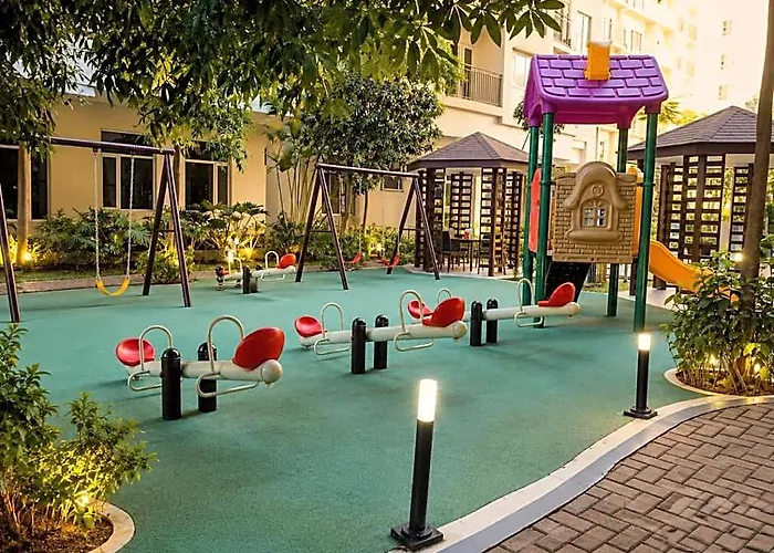 Lovely 1br @ Sm Southmall W/ Netflix & High Speed Wifi 3*