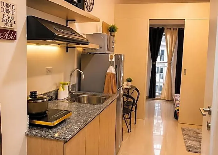 Lovely 1br @ Sm Southmall W/ Netflix & High Speed Wifi 호텔 3*